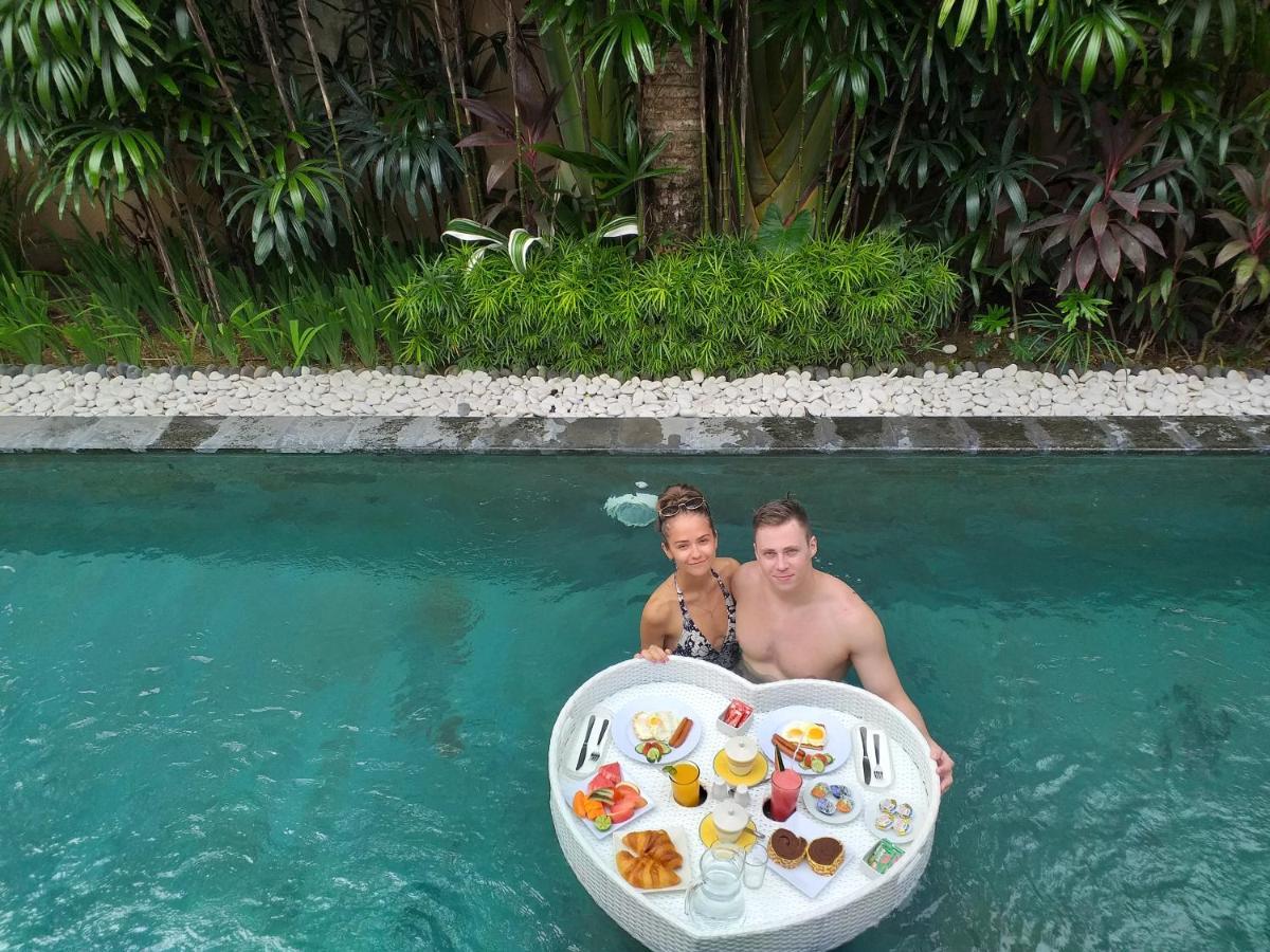 Joglo Villa Bali Penatih Exteriör bild