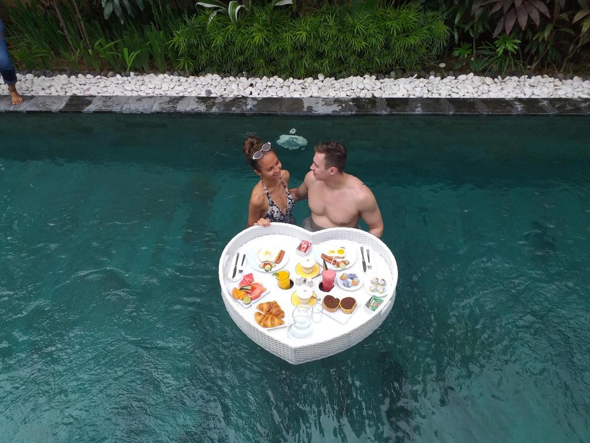Joglo Villa Bali Penatih Exteriör bild