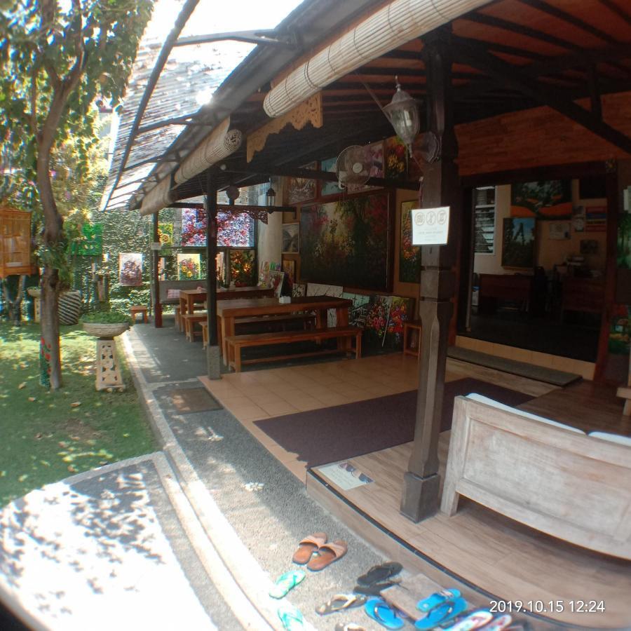 Joglo Villa Bali Penatih Exteriör bild